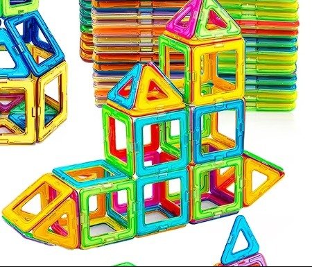 Magnetic Building Blocks creative rocket build